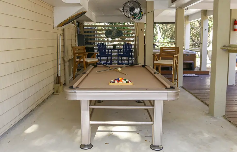 SOUTHERN OAKS HIDEAWAY