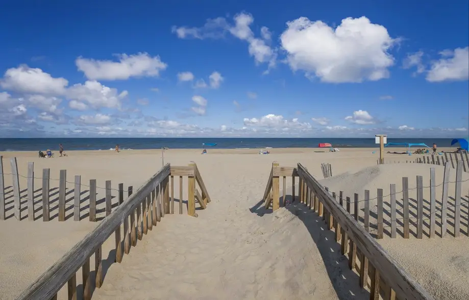 7081 - Sea View