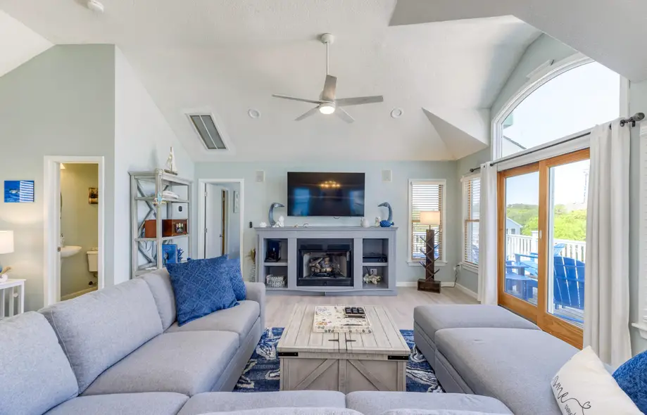 K9009 Parrotdise 7 bedroom home at Ocean Sands