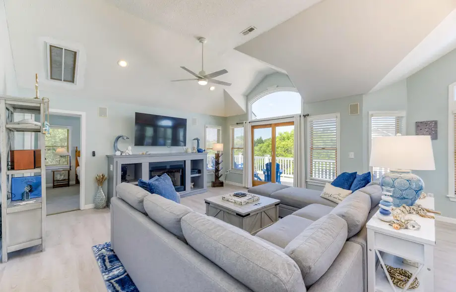 K9009 Parrotdise 7 bedroom home at Ocean Sands