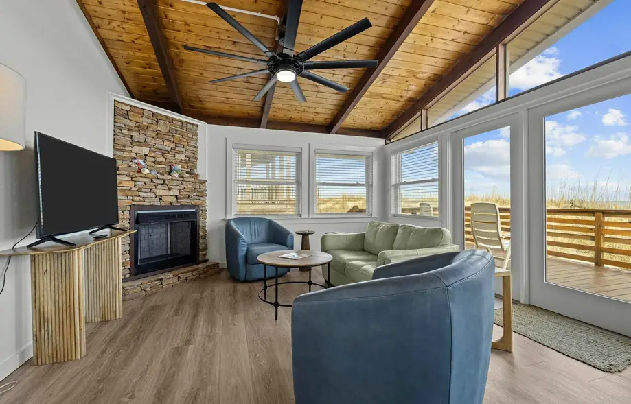 Outer Banks Oceanfront Oasis