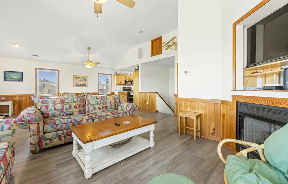 K7019 Casa de Playa 4 Bedroom Home in Kill Devil Hills