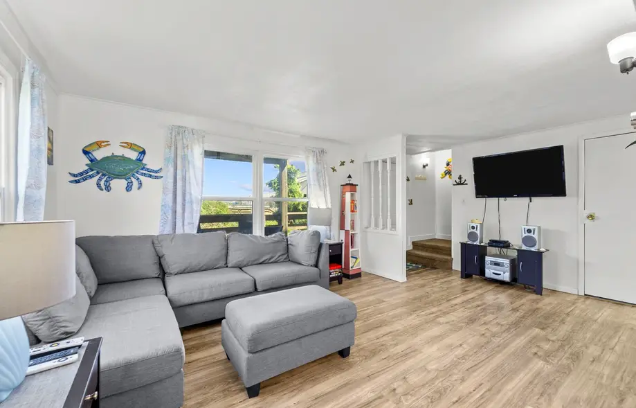 rental image 2