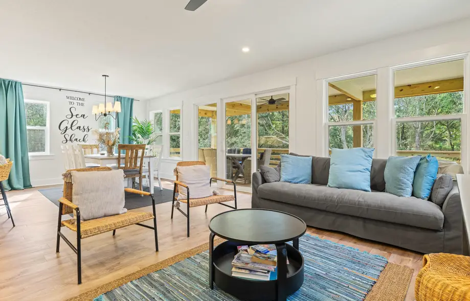 K7605 Sea Glass Shack 4 Bedroom Home in Southern Shores