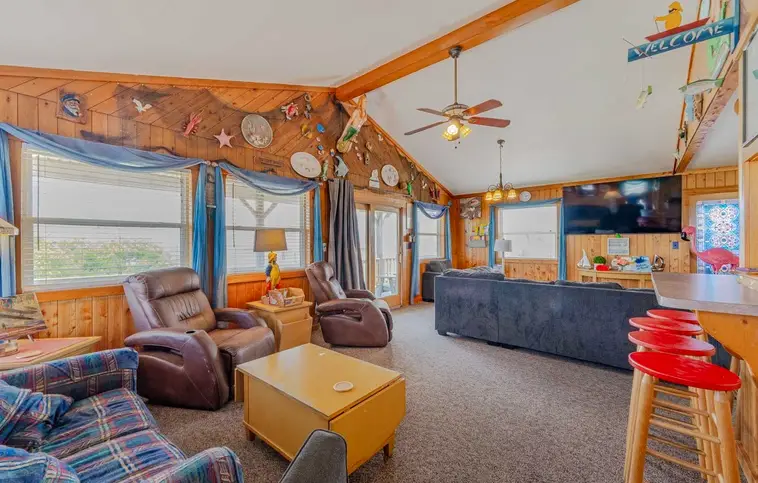 847 | Coleman's Mermaid Hideaway