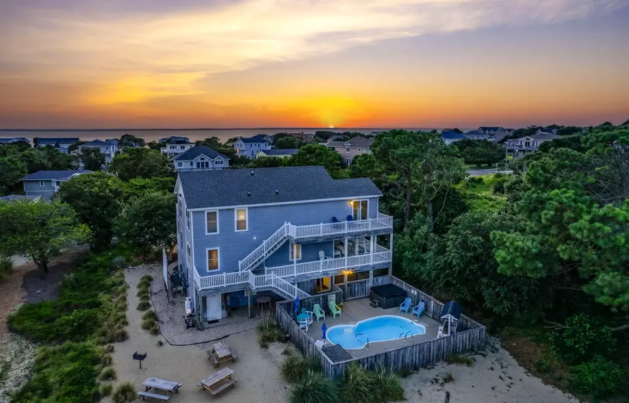 DOLPHIN DUNES
