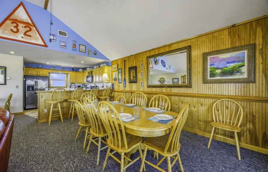 Hideaway East