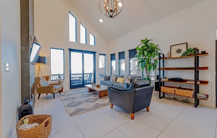 401 | Whispering Waters