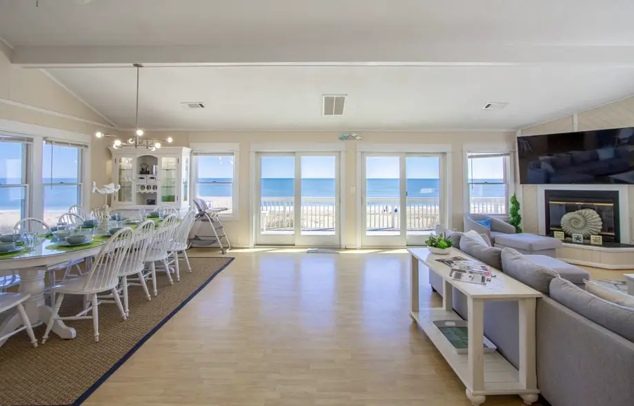 My Kids & Dogs on the Beach (formerly Alls That) KIN-419