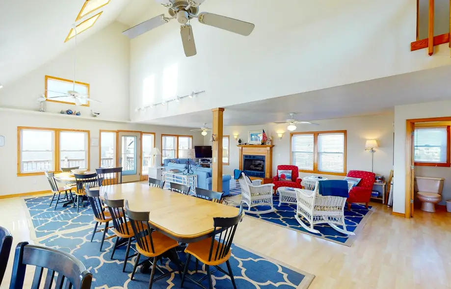 Pamlico Sails  #205HC