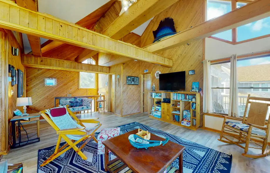 Captain's Quarters  #5-2