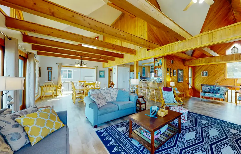 Captain's Quarters  #5-2