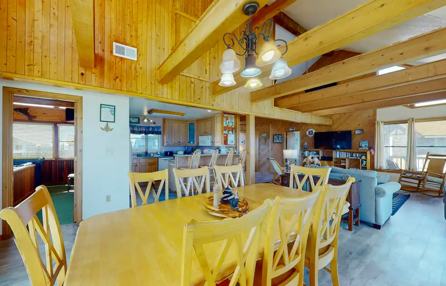 Captain's Quarters  #5-2