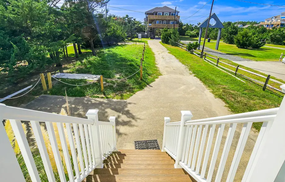 Castle on the Beach 005