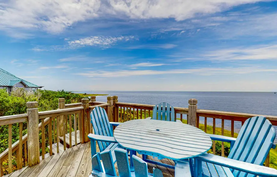 180 Degree View  #30-F