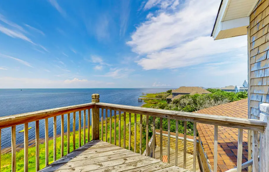 180 Degree View  #30-F