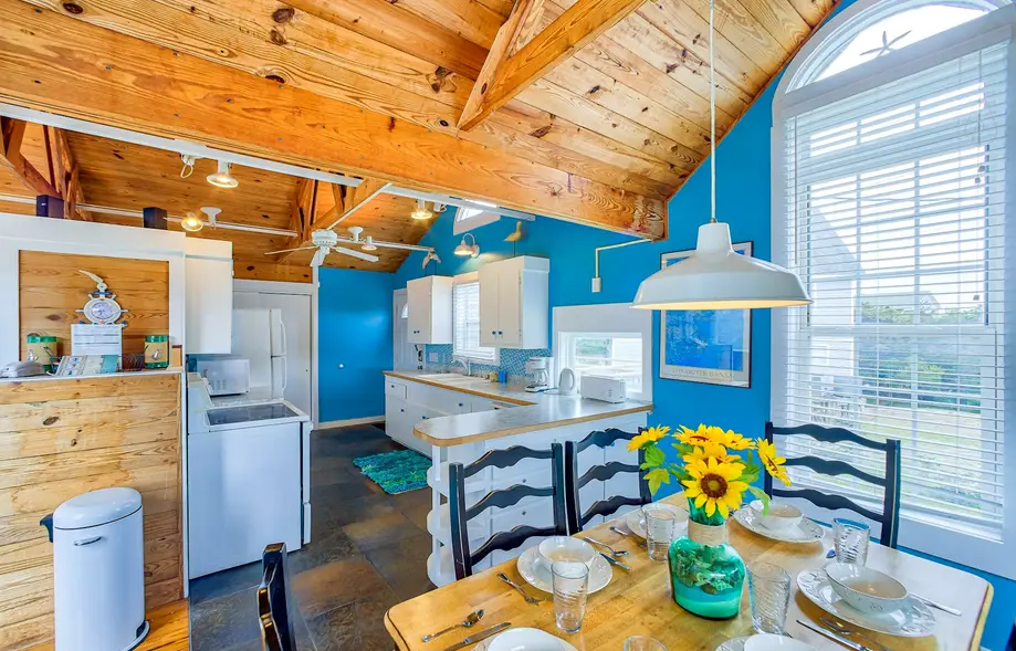 House of Windows 283