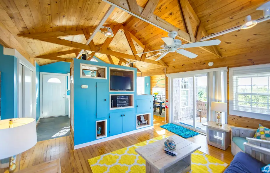 House of Windows 283