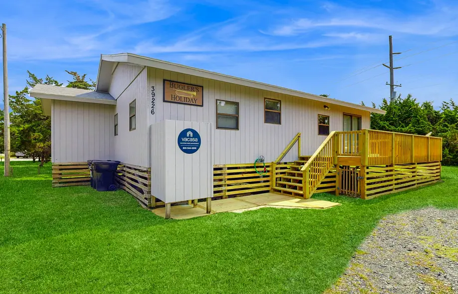 Bugler's Holiday 352