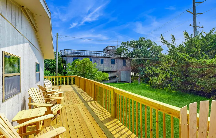 Bugler's Holiday 352