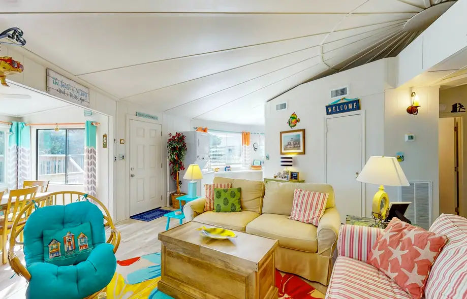 Beanie's Bungalow #3-HC