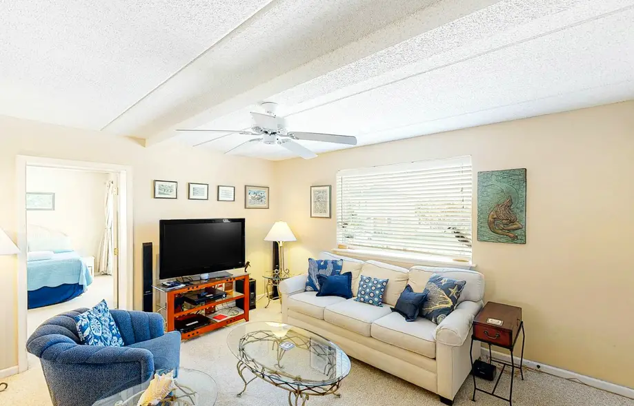 Sand Pebbles  #AV204