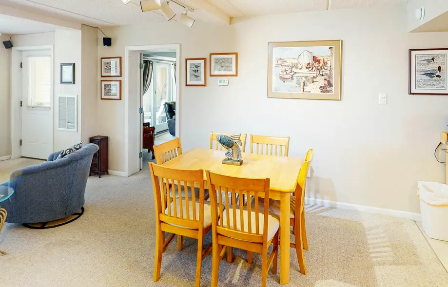 Sand Pebbles  #AV204