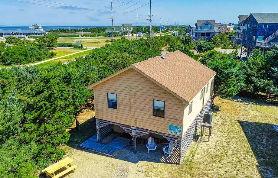 Bird Haus Cottage 82