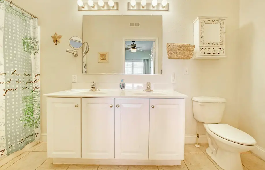 Paradise Penthouse 813 #301DS-H