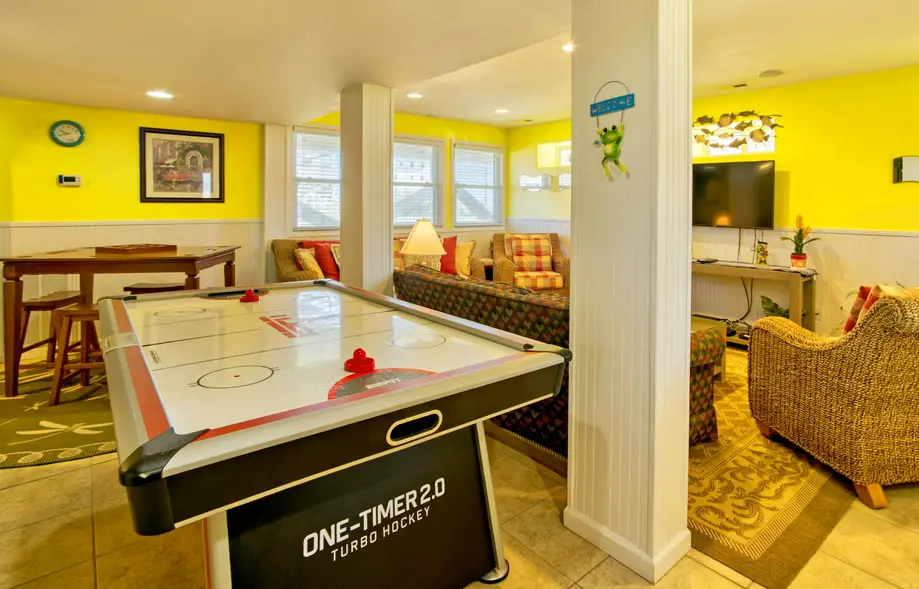 Vincent VanGo to the Beach #13-H