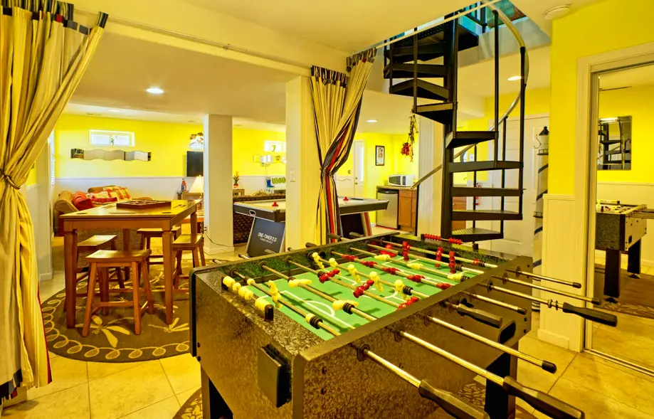 Vincent VanGo to the Beach #13-H