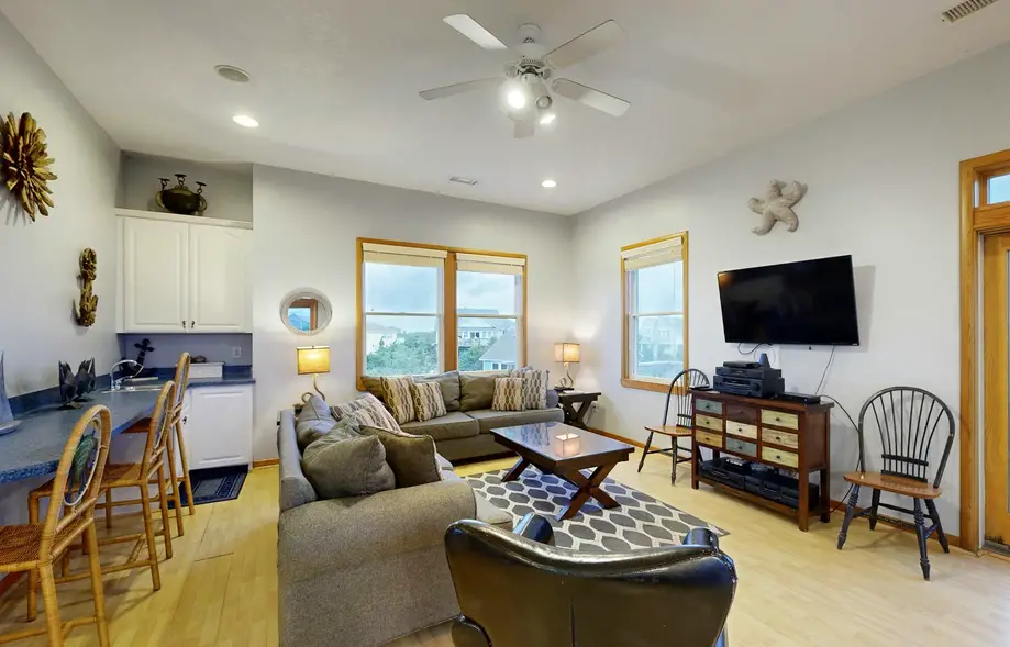 Somethin' Fishy #28-6