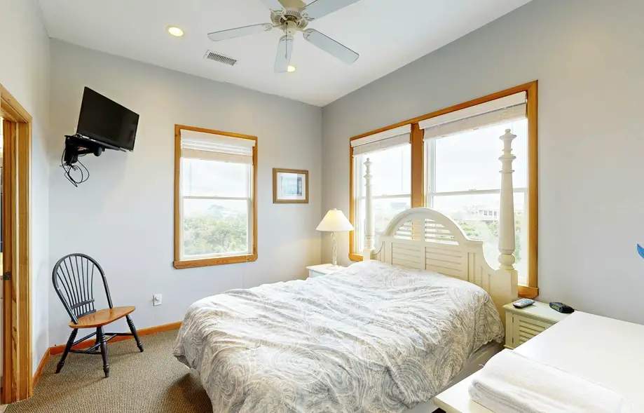 Somethin' Fishy #28-6