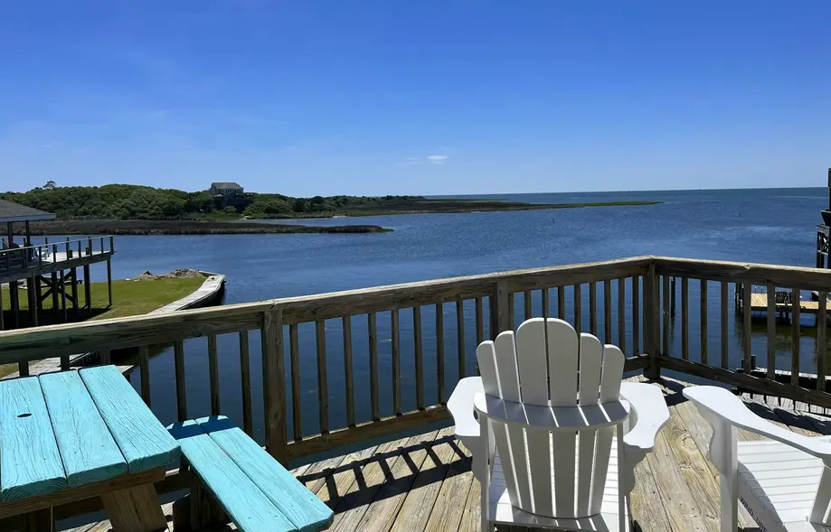 Windsurfer's Landing  #143HC