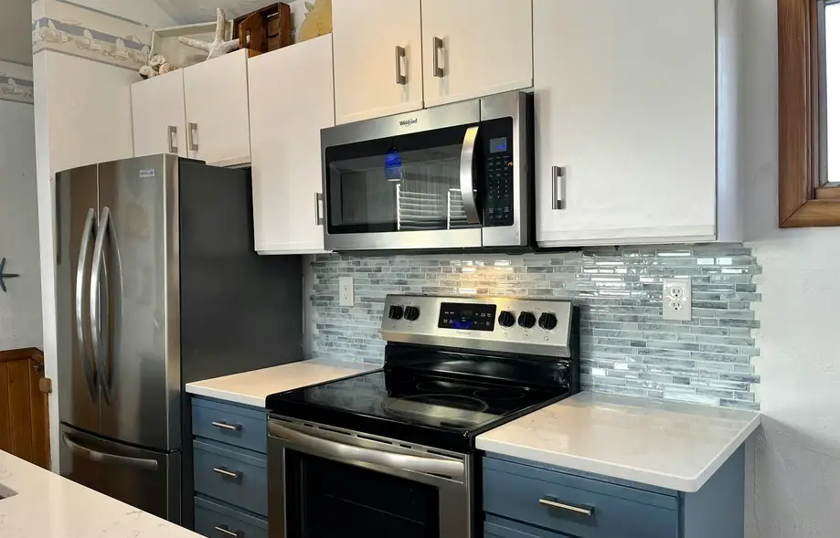 Windsurfer's Landing  #143HC