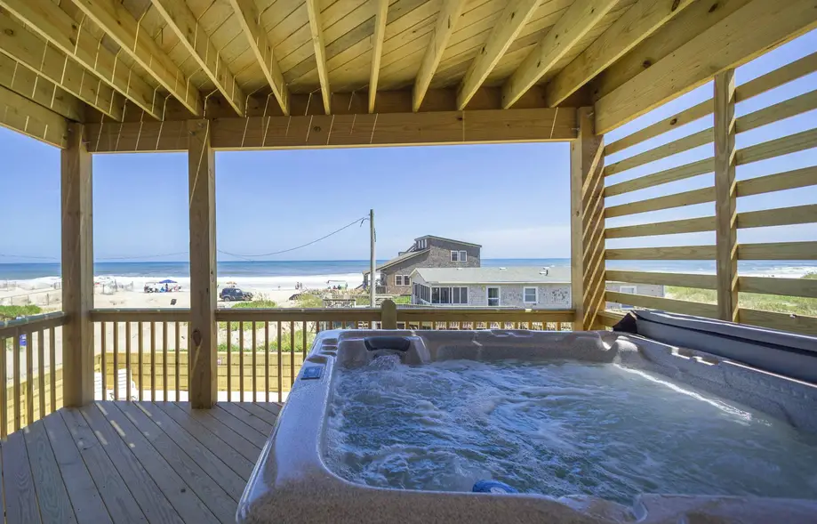 The Knotty Whale 120