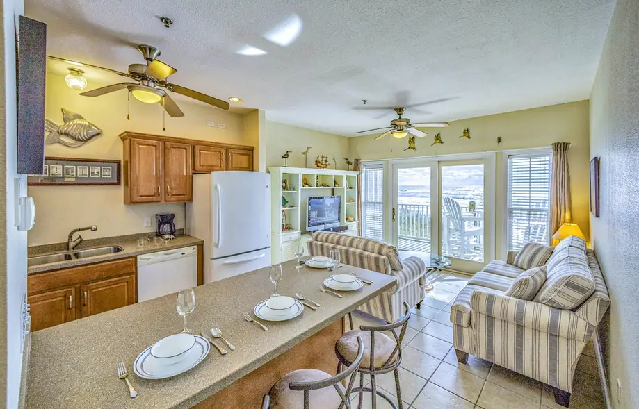 Sandalwood Sunrise 823 #205DS-H