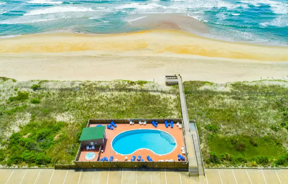 Blockade Runner 852 #111DS-H