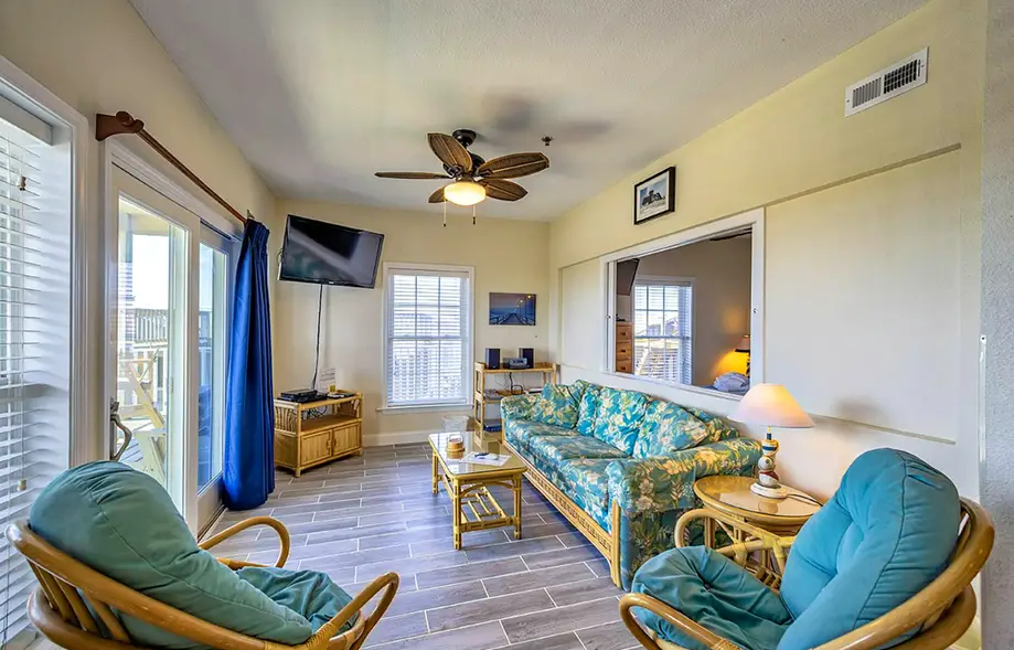 Blockade Runner 852 #111DS-H