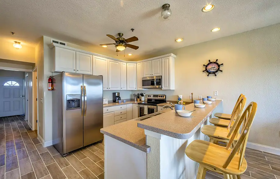 Blockade Runner 852 #111DS-H