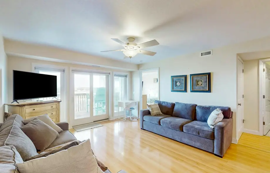 A Great Time for Shore