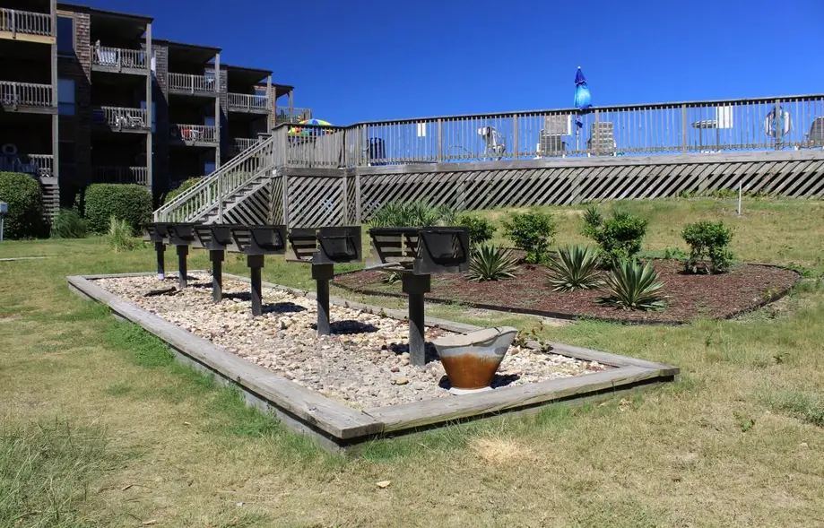 K9069 East of the Sun at Colony by the Sea