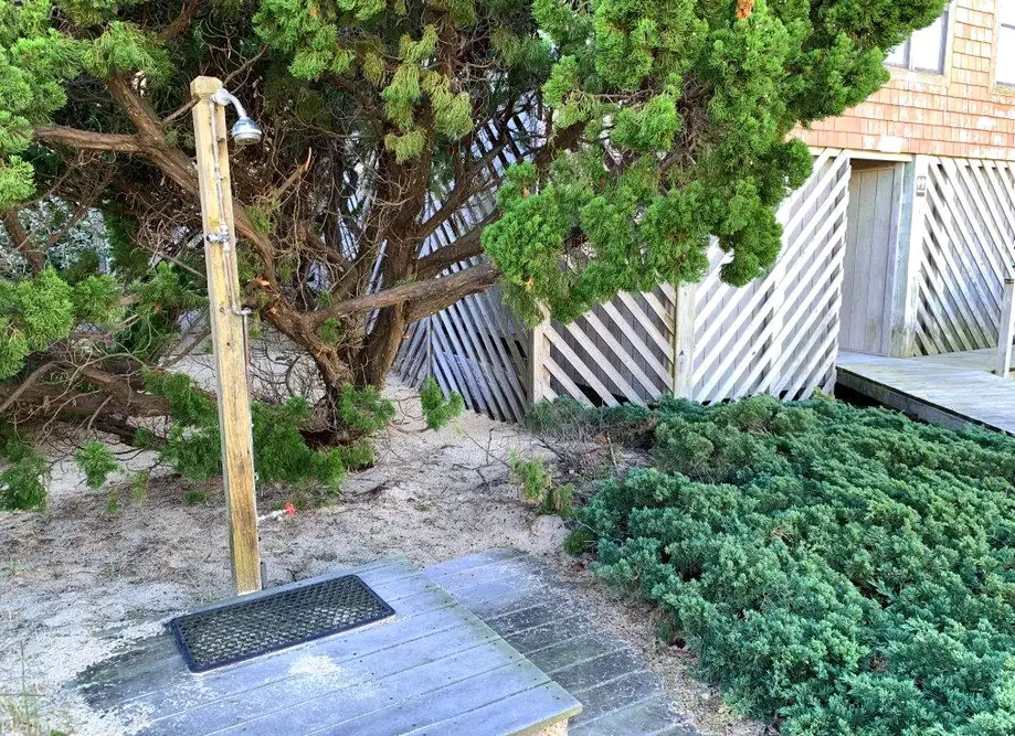 K9069 East of the Sun at Colony by the Sea