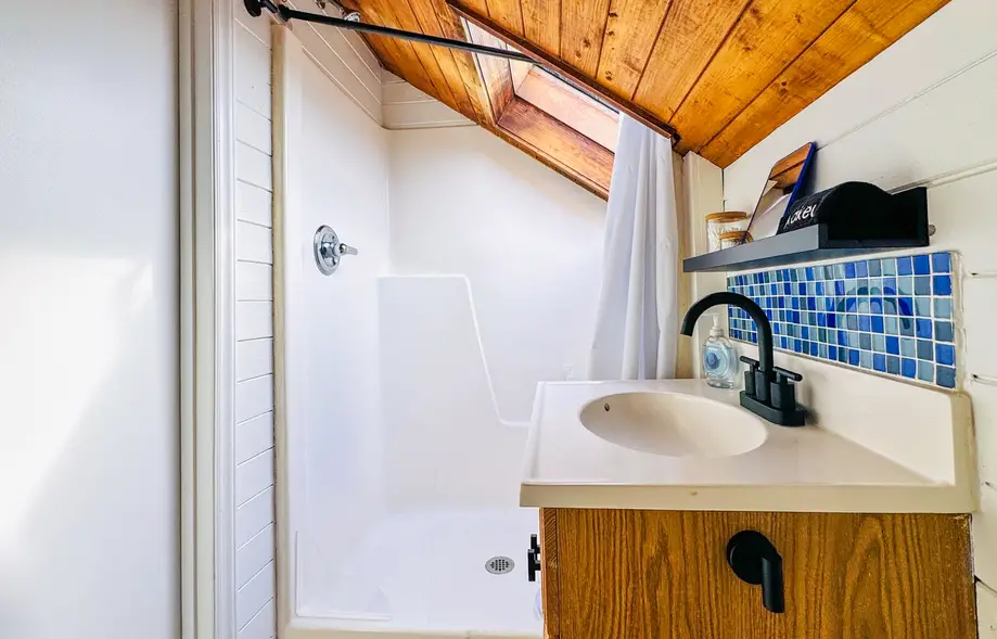 7221 - Winds & Waves Bungalow