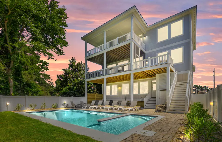 K7200 Saltaire 8 Bedroom Home at Water Oak