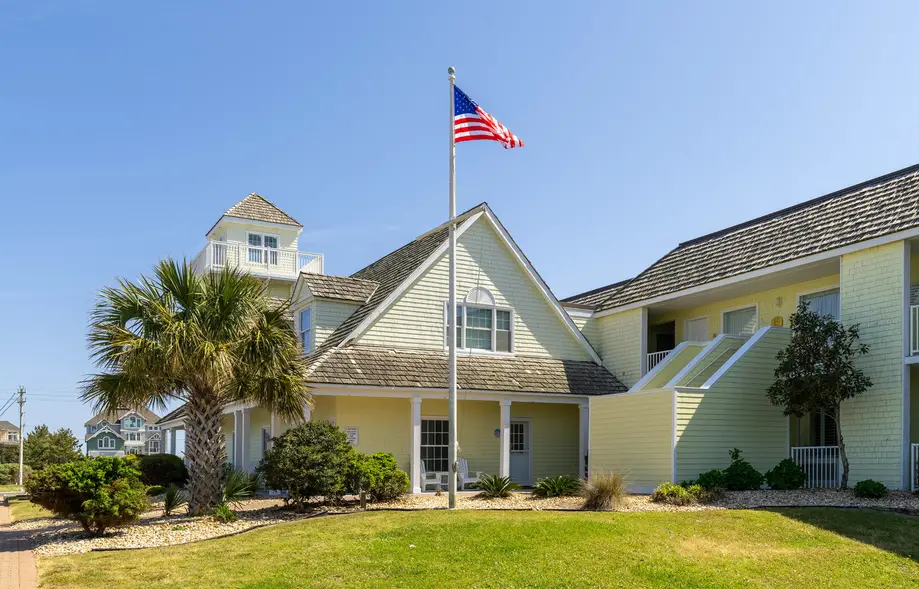 VH106 The Hatteras Ketch at Villas of Hatteras Landing